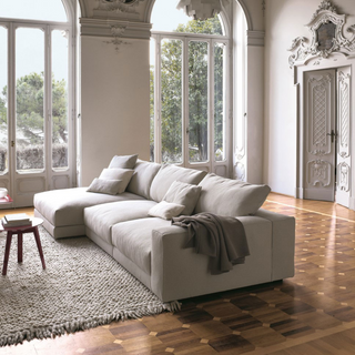 Hills 3-Seater Sofa with Chaise Longue