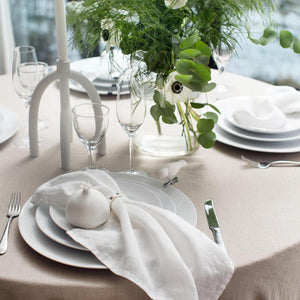 
                  
                    Load image into Gallery viewer, Sunshine Napkin White (pack of 4)
                  
                