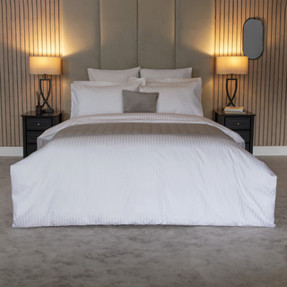 Hotel Suite Stripe Duvet Set (+4 pillowcases) 540TC