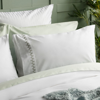 Luna Duvet Set (+2 pillowcases) 200TC
