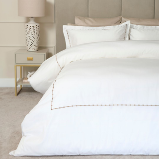 Vivaan Duvet Set (+2 pillowcases) 300TC