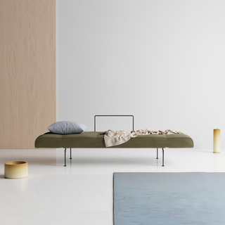 Zeal Styletto Daybed