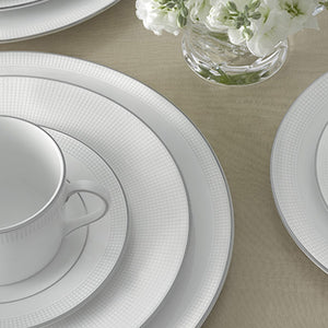 
                  
                    Load image into Gallery viewer, Vera Wang Dinner Plate
                  
                