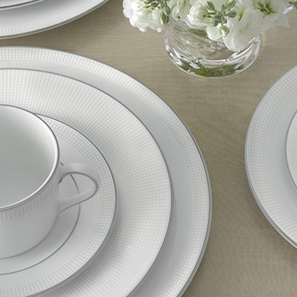 
                  
                    Load image into Gallery viewer, Vera Wang Side Plate
                  
                