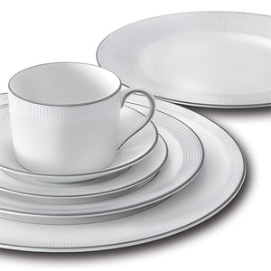 
                  
                    Load image into Gallery viewer, Vera Wang Soup Plate
                  
                