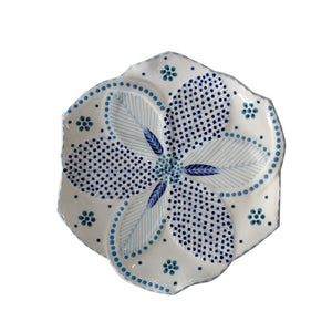 
                  
                    Load image into Gallery viewer, Tulip Dinner Plate
                  
                