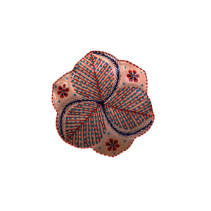 
                  
                    Load image into Gallery viewer, Tulip Cocktail Plate
                  
                